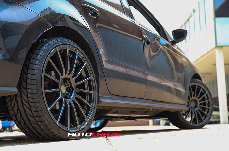 VOLKSWAGEN POLO SF05 SATIN GUN METAL